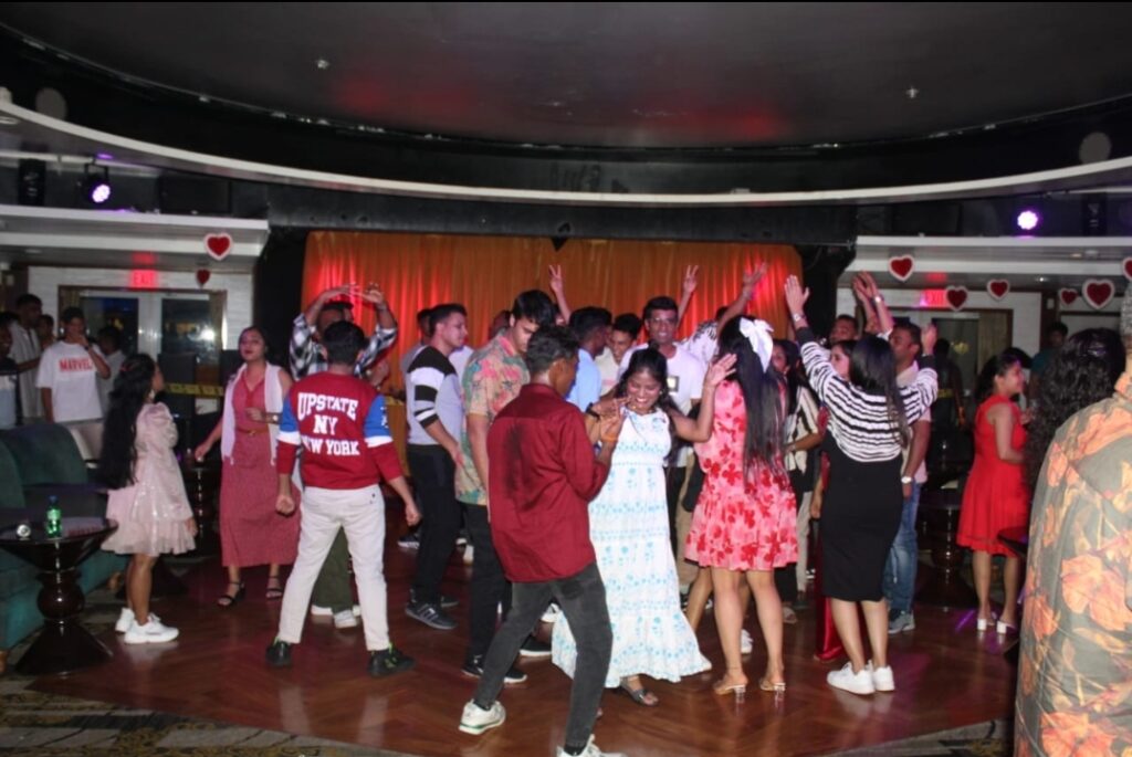 Screenshot_20250215-141633_WhatsApp